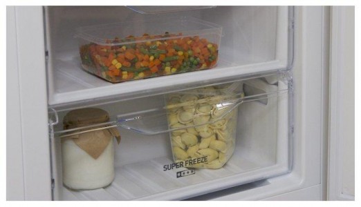 Холодильник Indesit DFE 4200 W - фото - 8