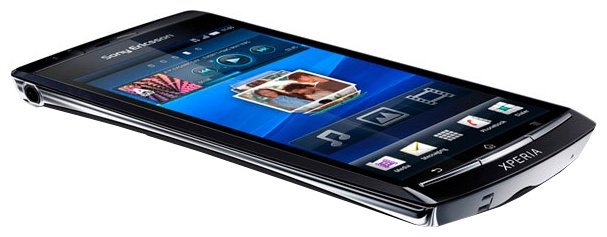 Смартфон Sony Ericsson Xperia arc - фото - 3