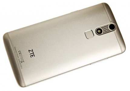 Смартфон ZTE Axon mini - фото - 8