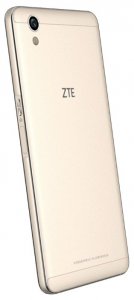Смартфон ZTE Blade V7 Max - фото - 3